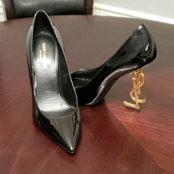 Beautiful Authentic YSL Vernice Chiffon Pumps - Picture 2 of 11